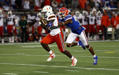 Miami vs Florida football predictions, odds: Do experts pick Hurricanes .